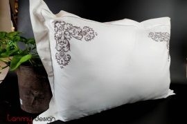 Pillowcase set - flower string embroidery
